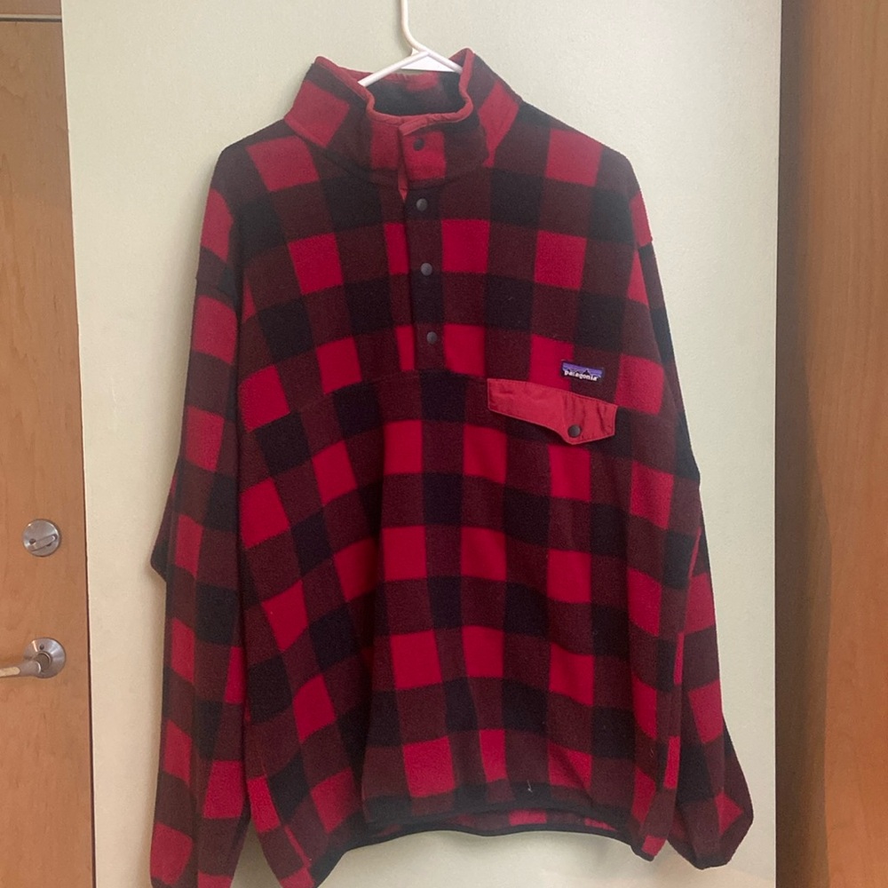 Patagonia Synchilla snap-T fleece. Mens L